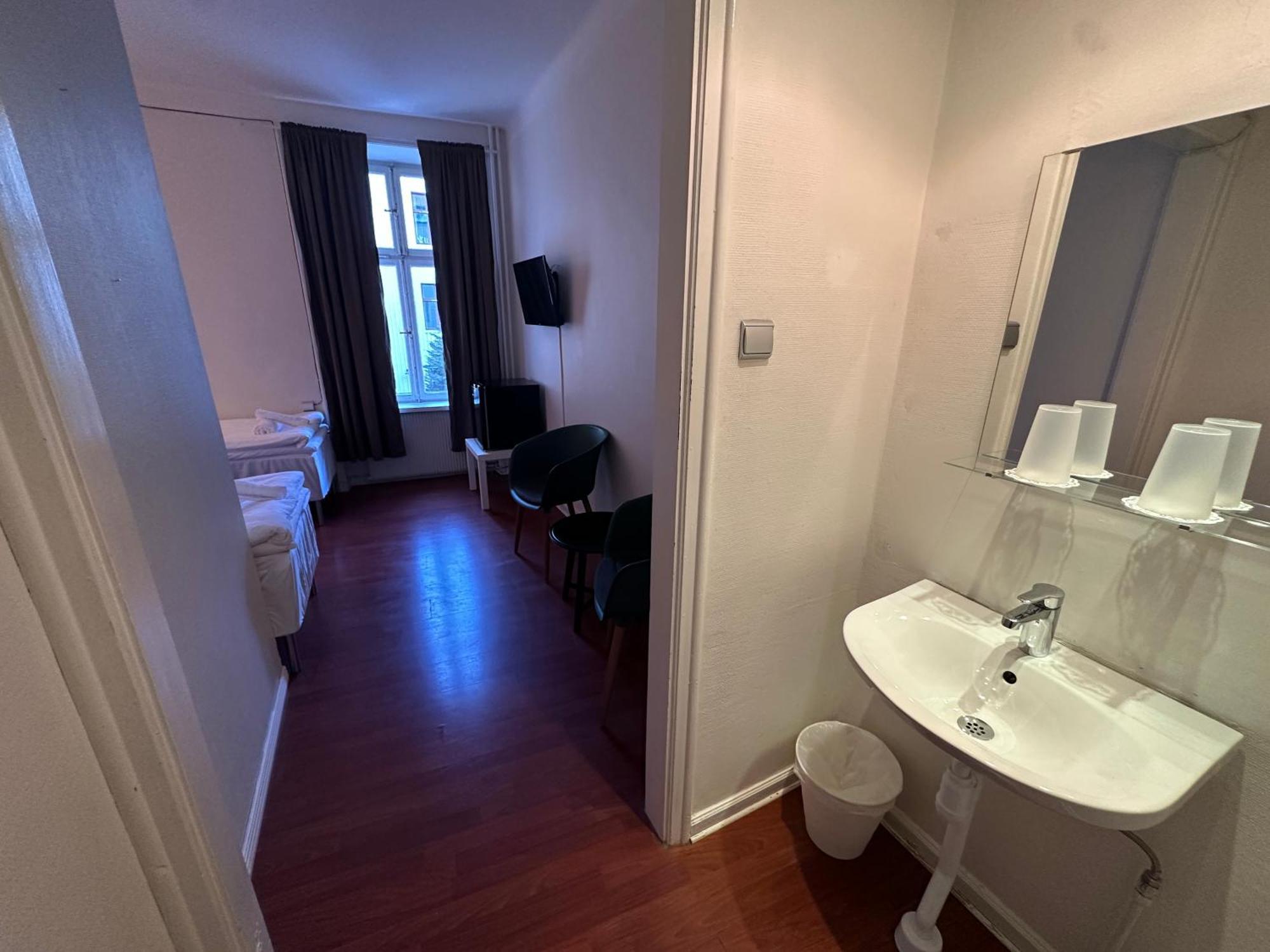 Vattengraendens Vandrarhem & Hotel Norrköping Eksteriør billede